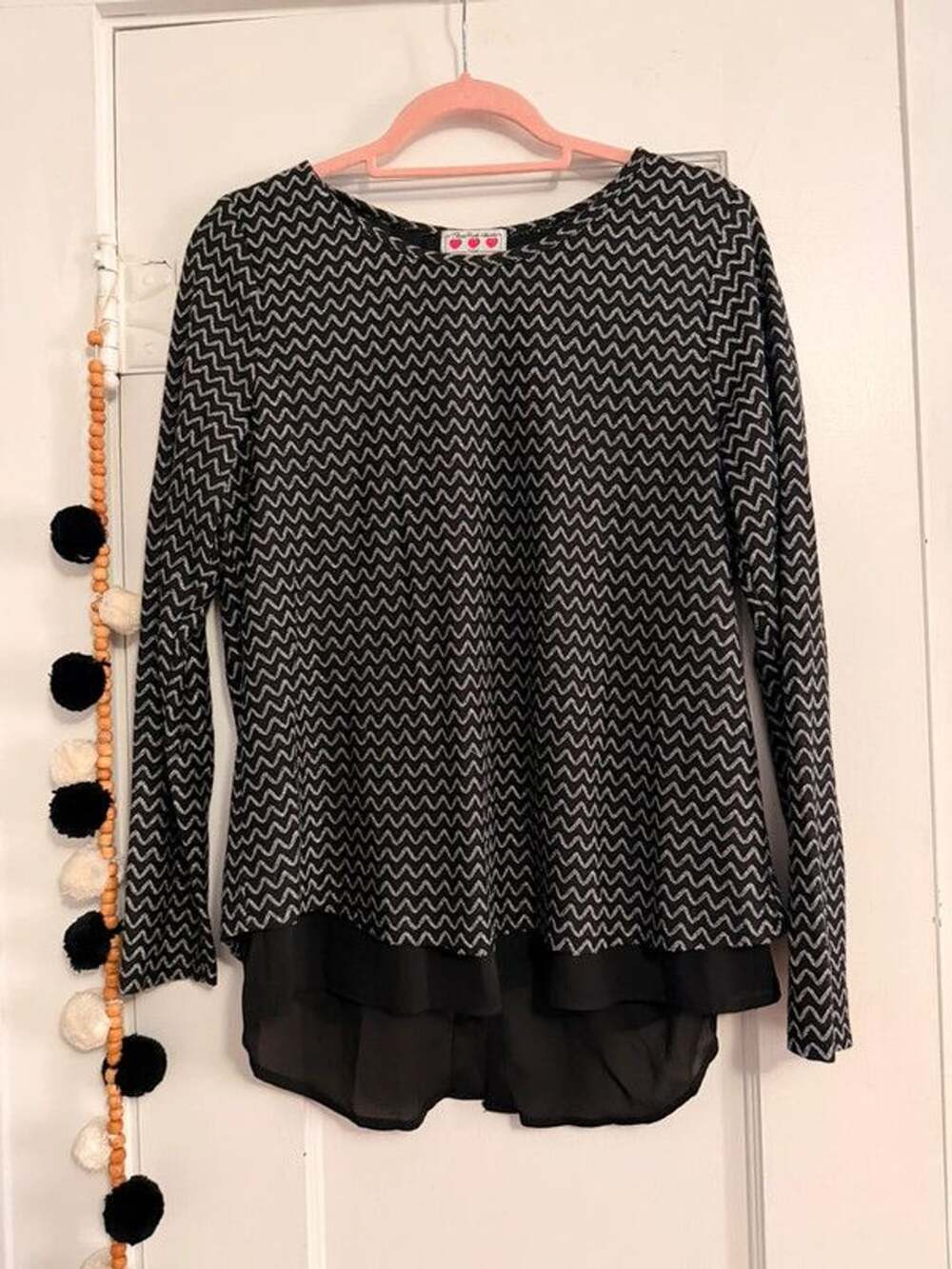 Three Pink Hearts Black Sparkly Silver Button Back Top Size L